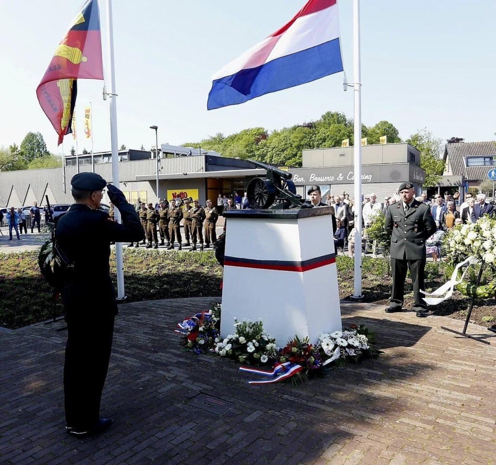 <a href=/?p=2864>Herdenken 14e Regiment Artillerie</a> <a href=/?p=2864>Herdenken 14e Regiment Artillerie</a>