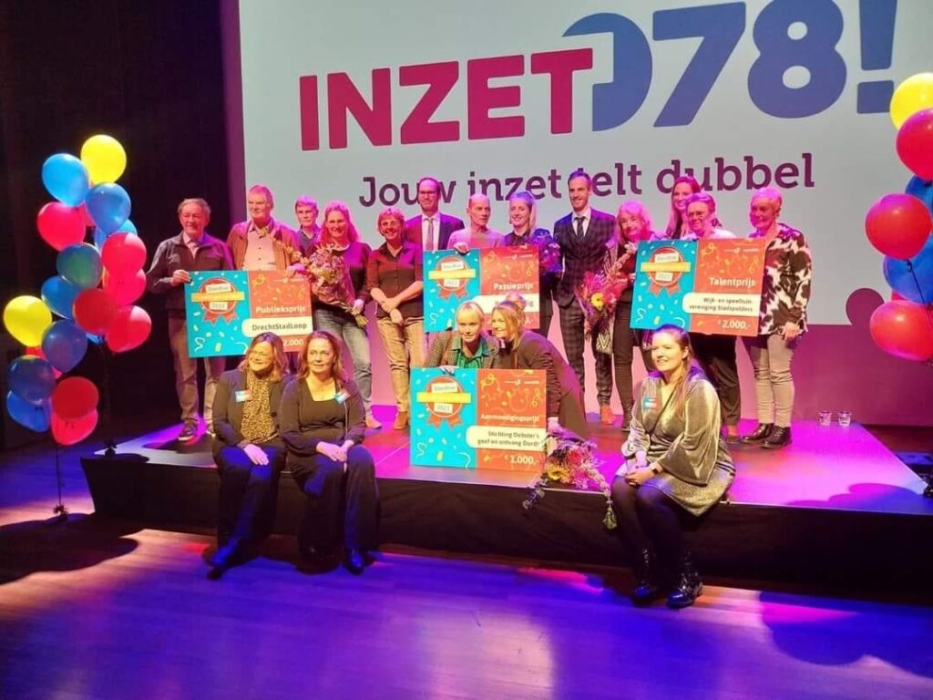 <a href=/?p=3158>Dordtse vrijwilligers in de prijzen</a> <a href=/?p=3158>Dordtse vrijwilligers in de prijzen</a>