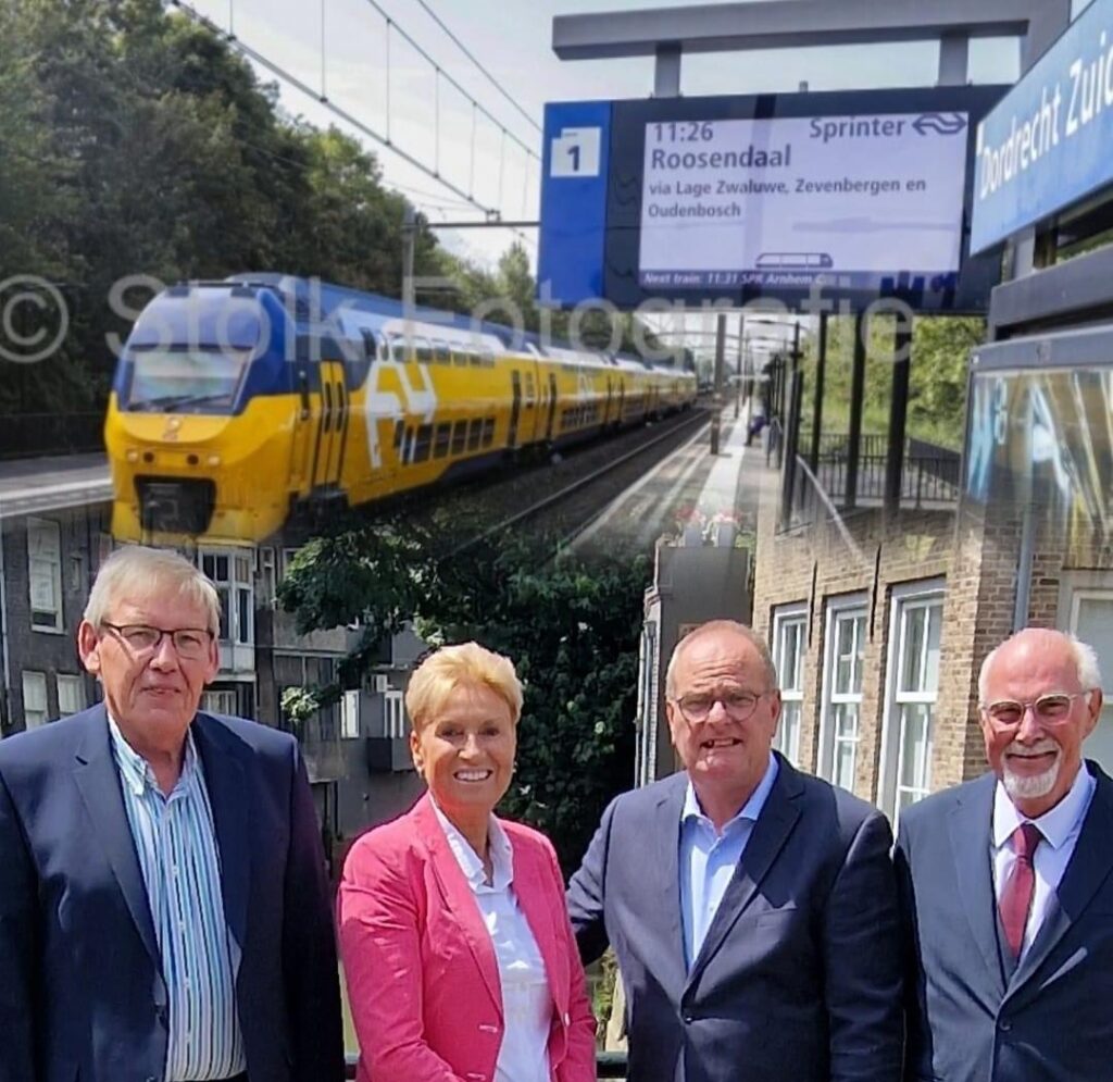 <a href=/?p=3266>Meer treinen via Dordrecht</a>