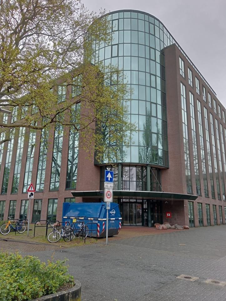 Bezoek aan Joung/Devorce Housing Bezoek aan Joung/Devorce Housing